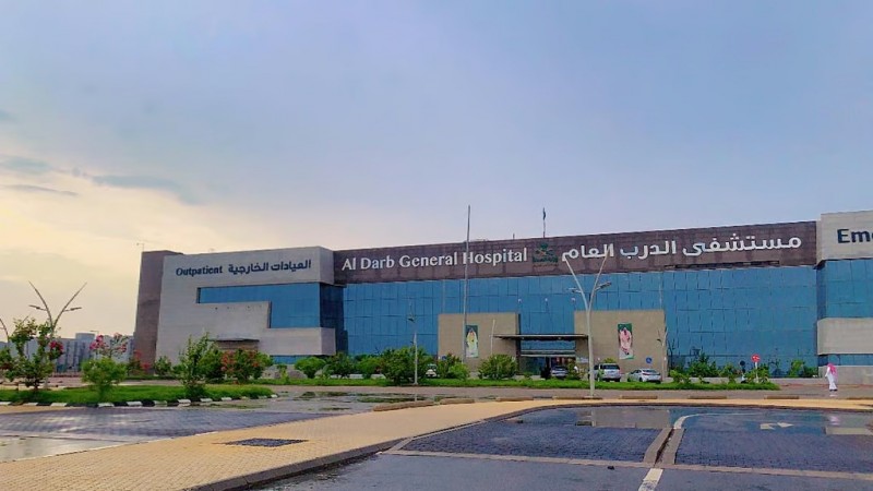 نجاح عملية معقدة لإنقاذ فتاة من ورم ضخم في جازان نجاح عملية معقدة لإنقاذ فتاة من ورم ضخم في جازان