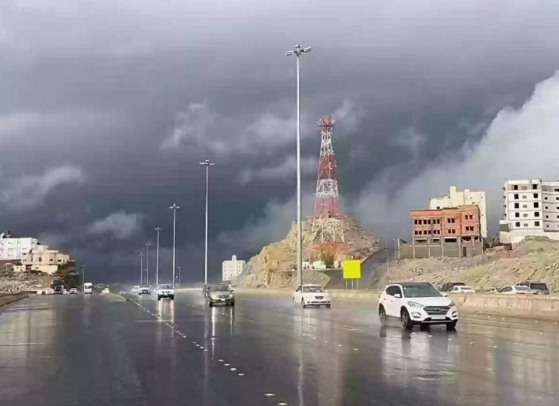 "الأرصاد" تحذر من أمطار غزيرة ورياح شديدة على أضم والعرضيات "الأرصاد" تحذر من أمطار غزيرة ورياح شديدة على أضم والعرضيات