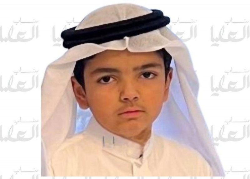 معتصم الرويلي يحصد المركز الأول في مسابقة الرسم على مستوى المملكة