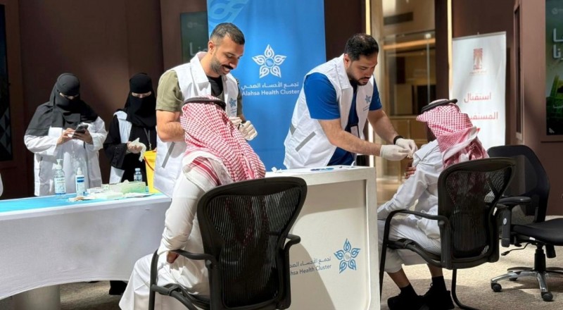 تجمع الأحساء الصحي يتجاوز حاجز 171 ألف مستفيد في حملة تطعيم الإنفلونزا