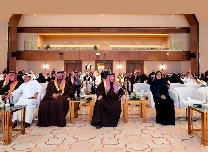 تخريج الدفعة الثامنة من برنامج القيادات الشابة للتواصل العالمي بالرياض