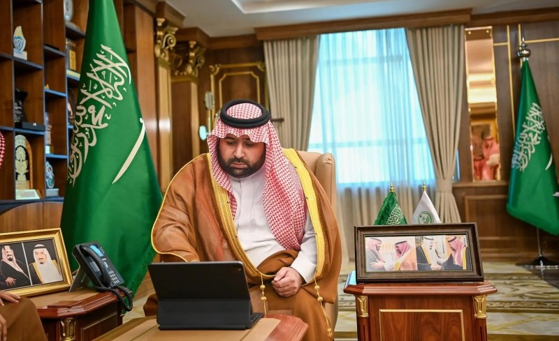 أمير جازان يدشّن تصفيات مسابقة الملك سلمان للقرآن