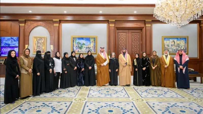 أمير المدينة يدشّن مكتب زهرة ويؤكد دعم القيادة للقطاع الصحي