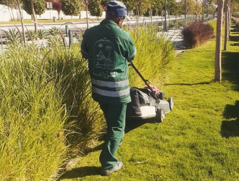 بلدية صمخ تكثّف جهودها الميدانية لتحسين المشهد الحضري