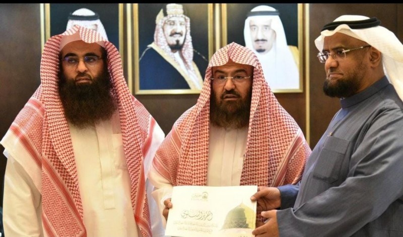 السديس يستعرض تقرير أعمال رئاسة الشؤون الدينية بالمسجد النبوي 2025