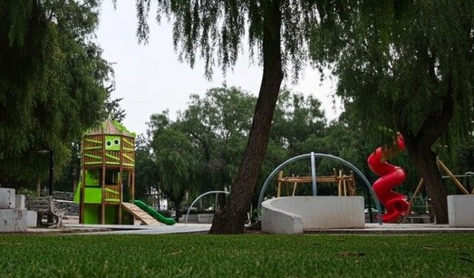 أمانة منطقة عسير تكثّف جهود نظافة الحدائق