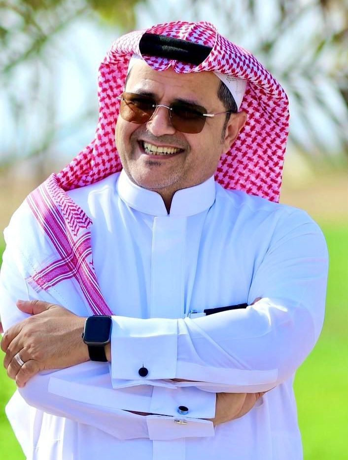 أعضاء صحيفة الحقيقة يثمنون جهود الأستاذ محمد مفرق