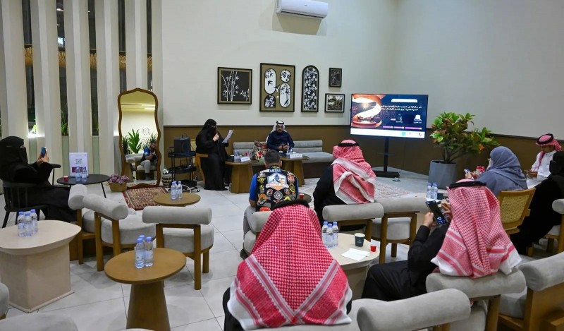 أمسية شعرية تدشّن انطلاقة سفارة جمعية الأدب المهنية بخميس مشيط