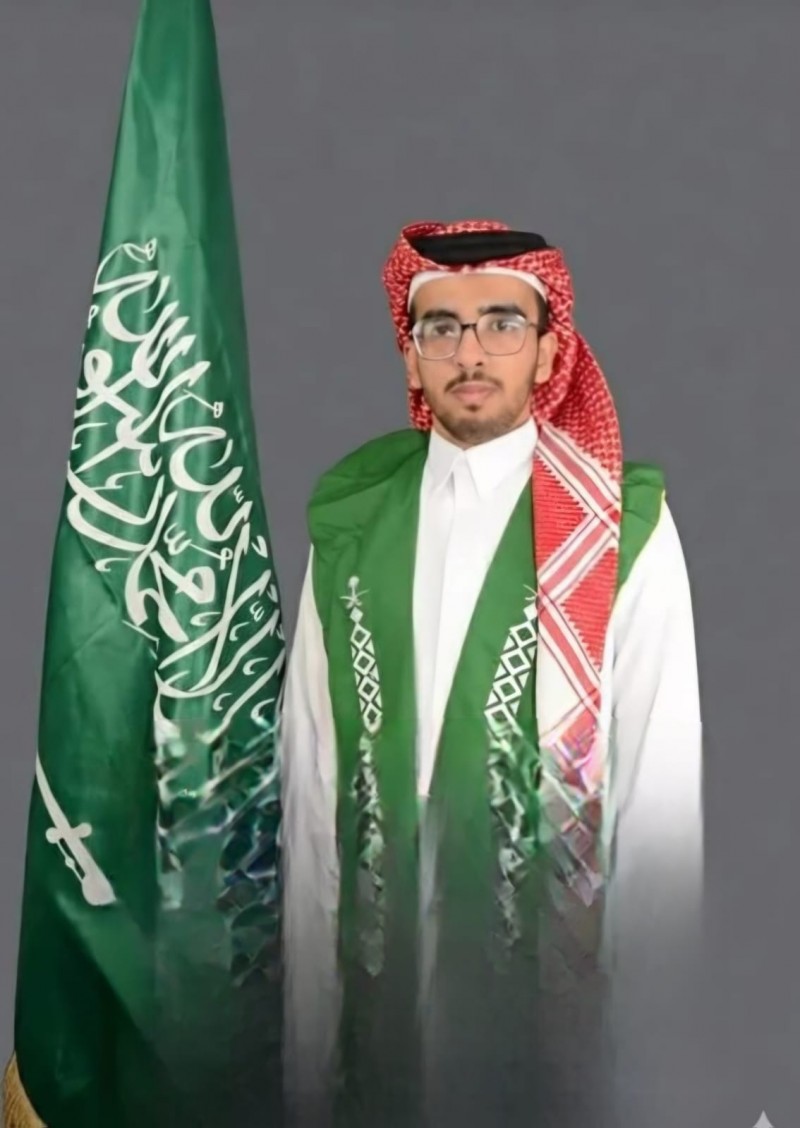 مشاري العسيري يحصل على البكالوريوس في الهندسة المدنية من جامعة الملك خالد