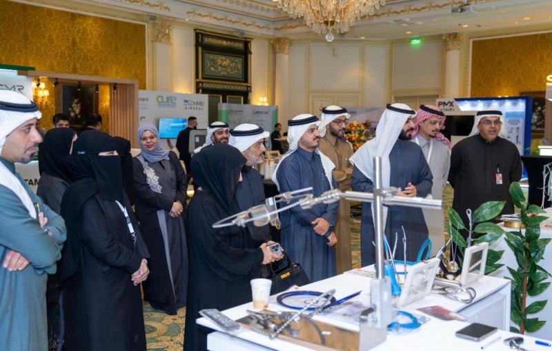 خبراء يناقشون حماية الأمهات وتقليل مضاعفات الولادة