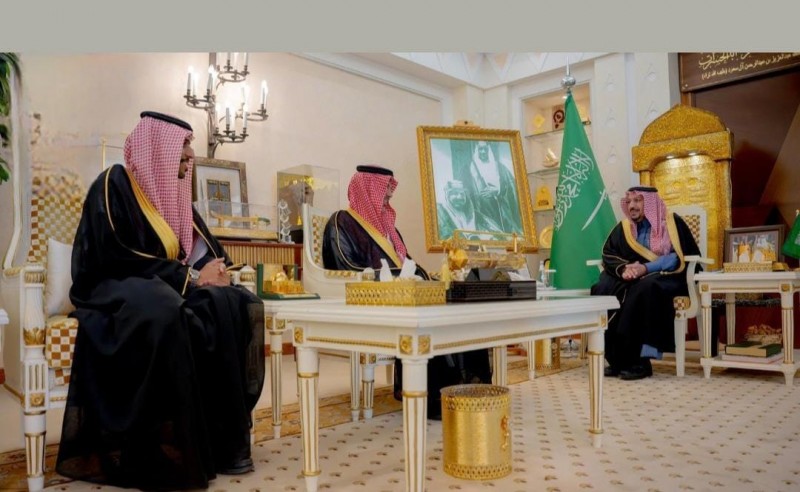 أمير القصيم يطّلع على نتائج توسع البنية التقنية في المنطقة