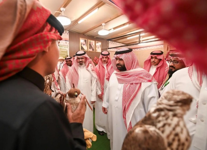 أمير جازان يطّلع على فعاليات "هذه جازان" في مهرجان 2026