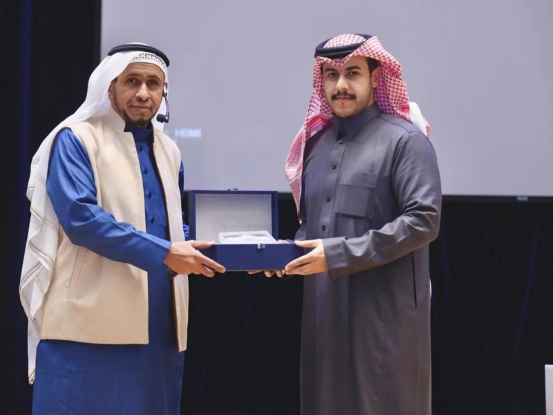 غرفة أبها التجارية تعزّز مهارات القيادة لدى رواد الأعمال عبر ورشة متخصصة