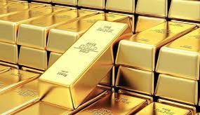 أسعار الذهب تتراجع مع ارتفاع الدولار