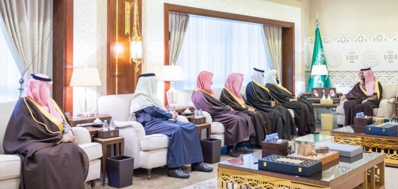 نائب أمير الشرقية يستقبل رئيس هيئة الأمر بالمعروف والنهي عن المنكر