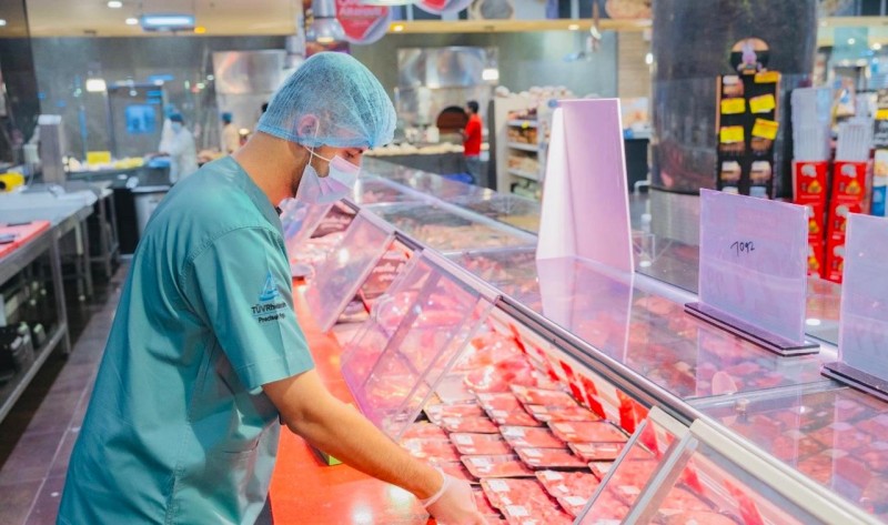 بلدية الخبر تكثف جولاتها الرقابية على المنشآت الغذائية