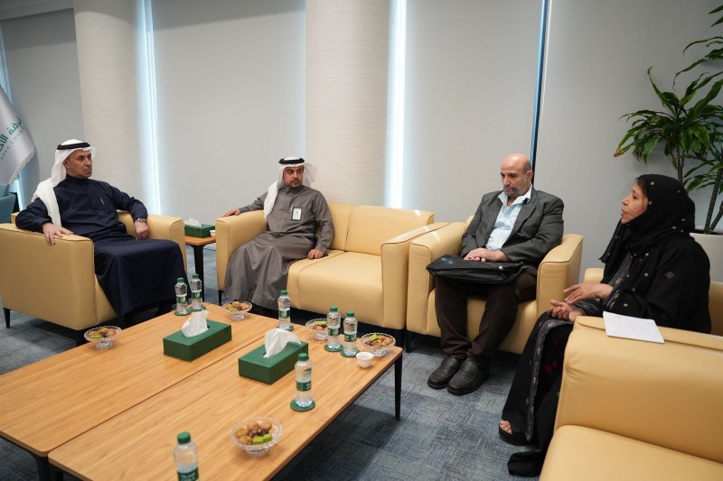 رئيس غرفة الأحساء يلتقي الدكتورة هدى المنصور لبحث فرص الابتكار الصحي