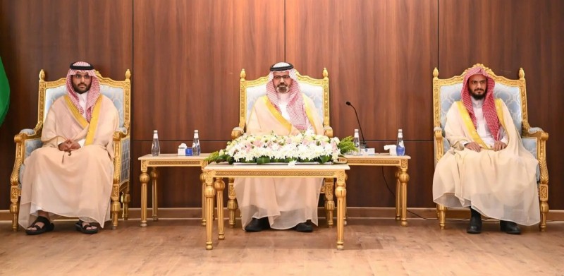 نائب أمير جازان يلتقي أهالي العيدابي