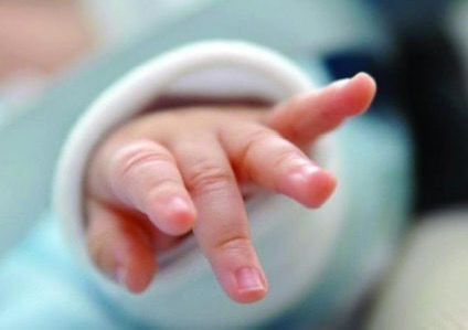 إنقاذ مولود بجراحة قلب مفتوح بعد تنسيق طبي وتأميني في جدة