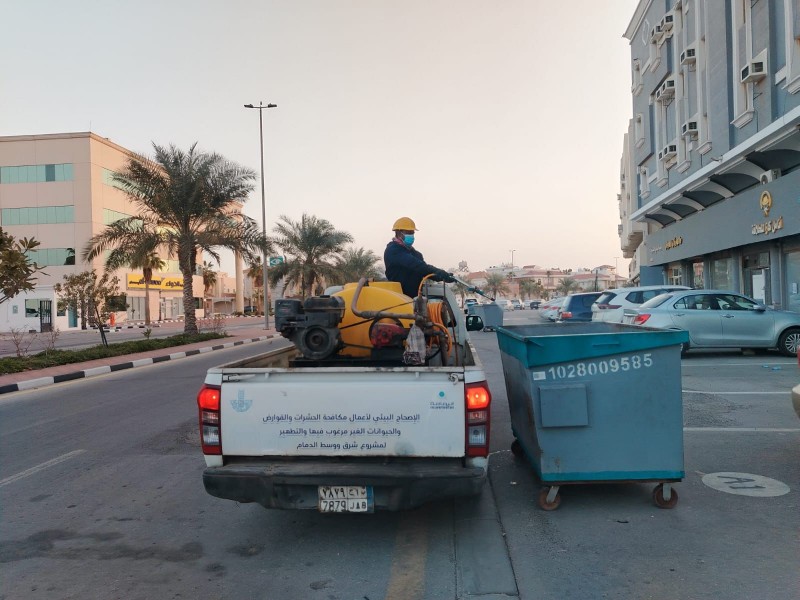 أمانة الشرقية تطلق خطة مكثفة للإصحاح البيئي خلال رمضان أمانة الشرقية تطلق خطة مكثفة للإصحاح البيئي خلال رمضان