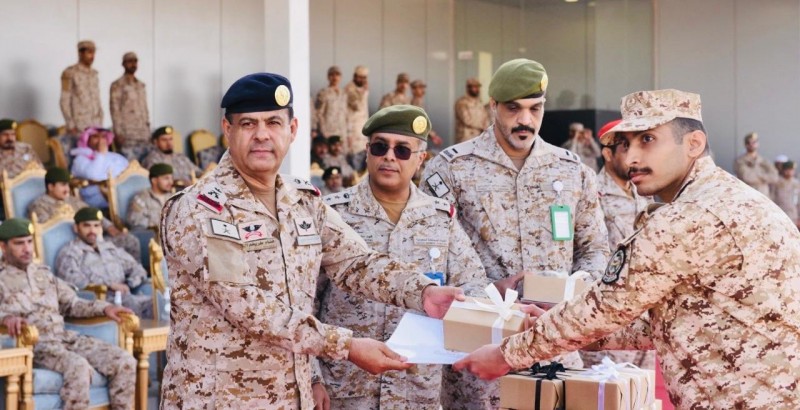 معهد الأسلحة يخرّج 26 دورة تخصصية