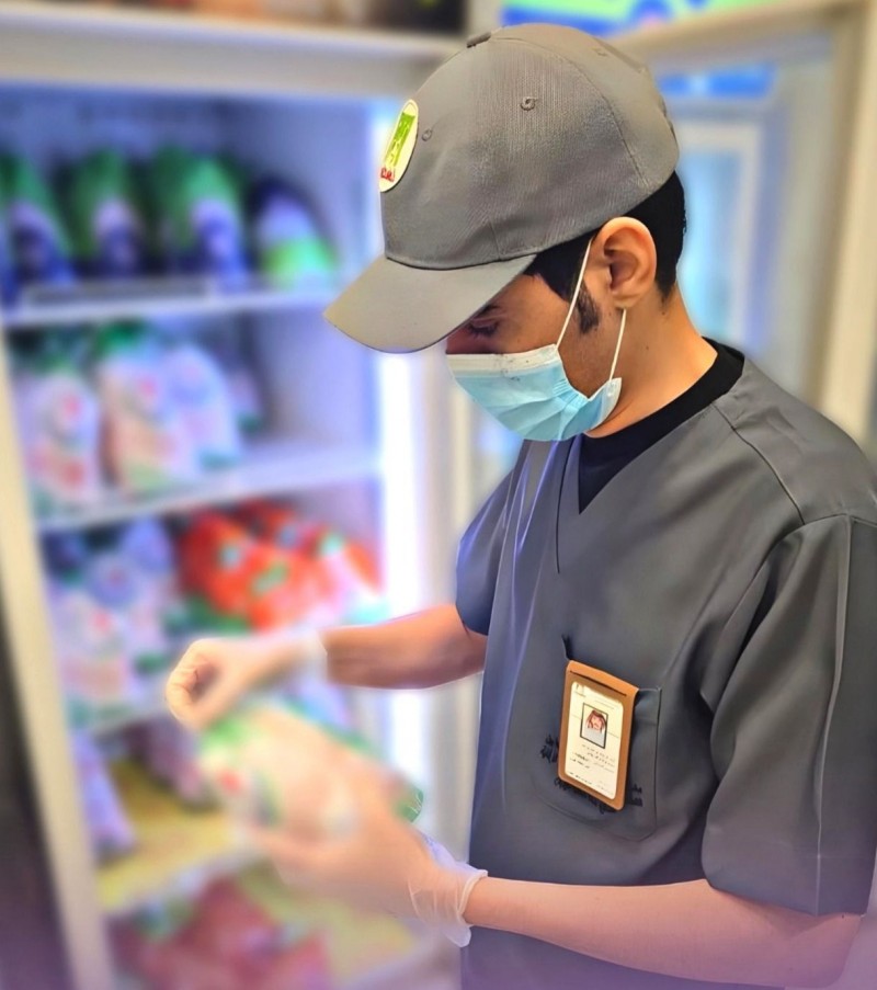 أمانة نجران تكثف الجولات الرقابية على المنشآت التجارية خلال رمضان أمانة نجران تكثف الجولات الرقابية على المنشآت التجارية خلال رمضان