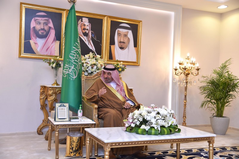 أمير منطقة نجران يكرّم الجهات المشاركة في مشروع معاذ للسلامة الإسعافية