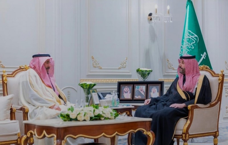 نائب أمير الحدود الشمالية يطّلع على أعمال فرع الشؤون الإسلامية