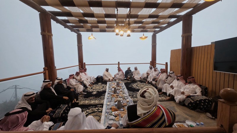 بلدية فيفاء تنظّم إفطاراً جماعياً في سوق النفيعة التاريخي بلدية فيفاء تنظّم إفطاراً جماعياً في سوق النفيعة التاريخي