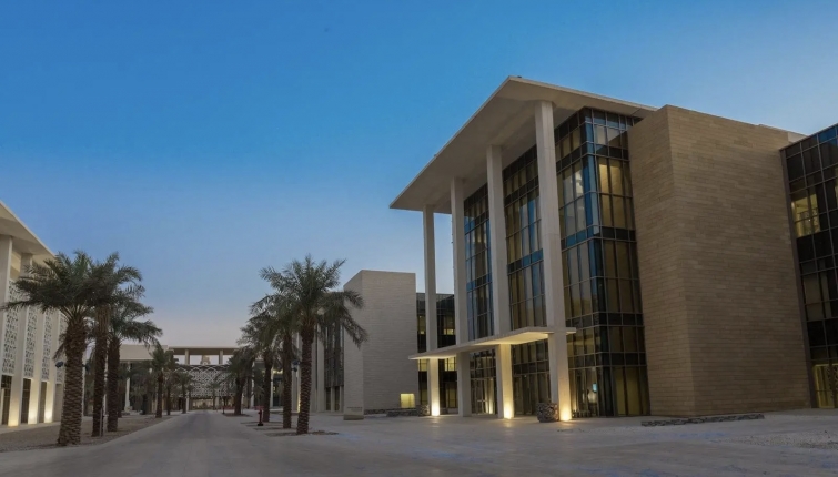 جامعة الأميرة نورة تختتم معسكر التقنيات الناشئة