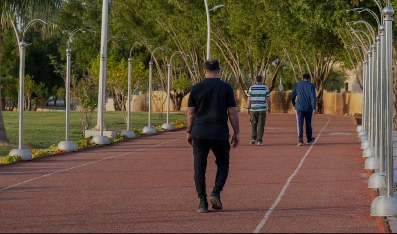 إقبال متزايد على ممارسة المشي في القصيم خلال رمضان