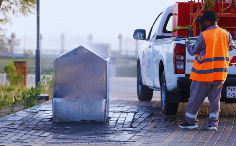 أمانة الباحة تكثف أعمال النظافة والتعقيم في المرافق العامة