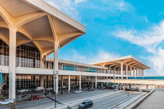 طيران الخليج يعلن توسيع عملياته المؤقتة عبر مطار الملك فهد بالدمام