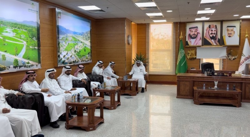 أمانة نجران تحتفل بعيد الفطر مع منسوبيها