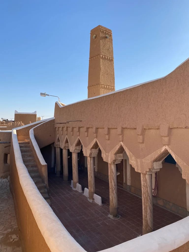 مسجد الحسيني أحد المعالم التاريخية البارزة في محافظة شقراء