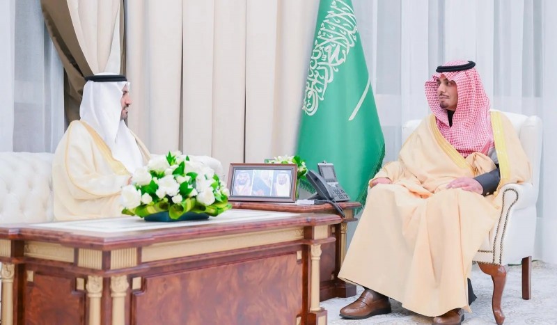 نائب أمير الباحة يطّلع على مشروعات البيئة والزراعة