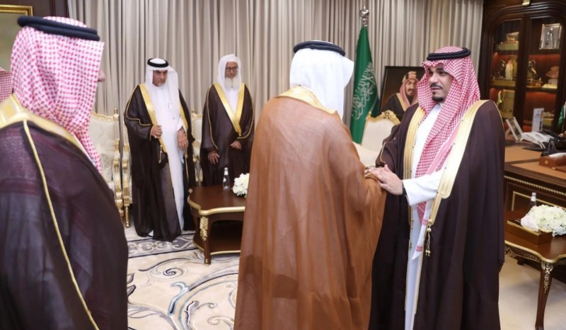 نائب أمير نجران يستقبل مشايخ الشمل بالمنطقة