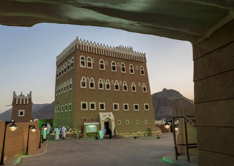 قصر العان.. شاهد تاريخي يروي أصالة نجران