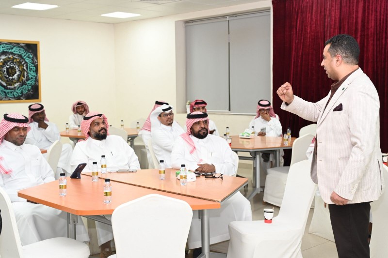 الظهور الإعلامي الذكي يعزز حضور المرشد السياحي ويصنع تجربة متكاملة