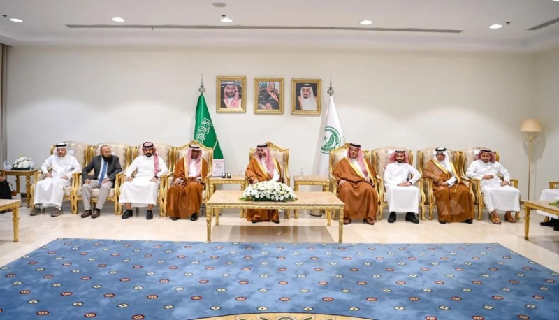 نائب أمير جازان يهنئ فائزين جامعة جازان في معرض جنيف