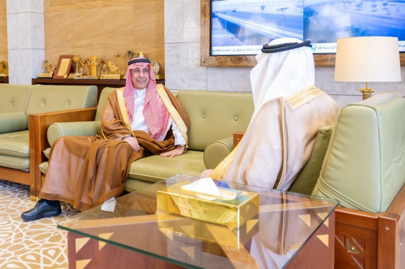 أمير الرياض يستقبل الرئيس التنفيذي للهيئة الملكية لمدينة الرياض