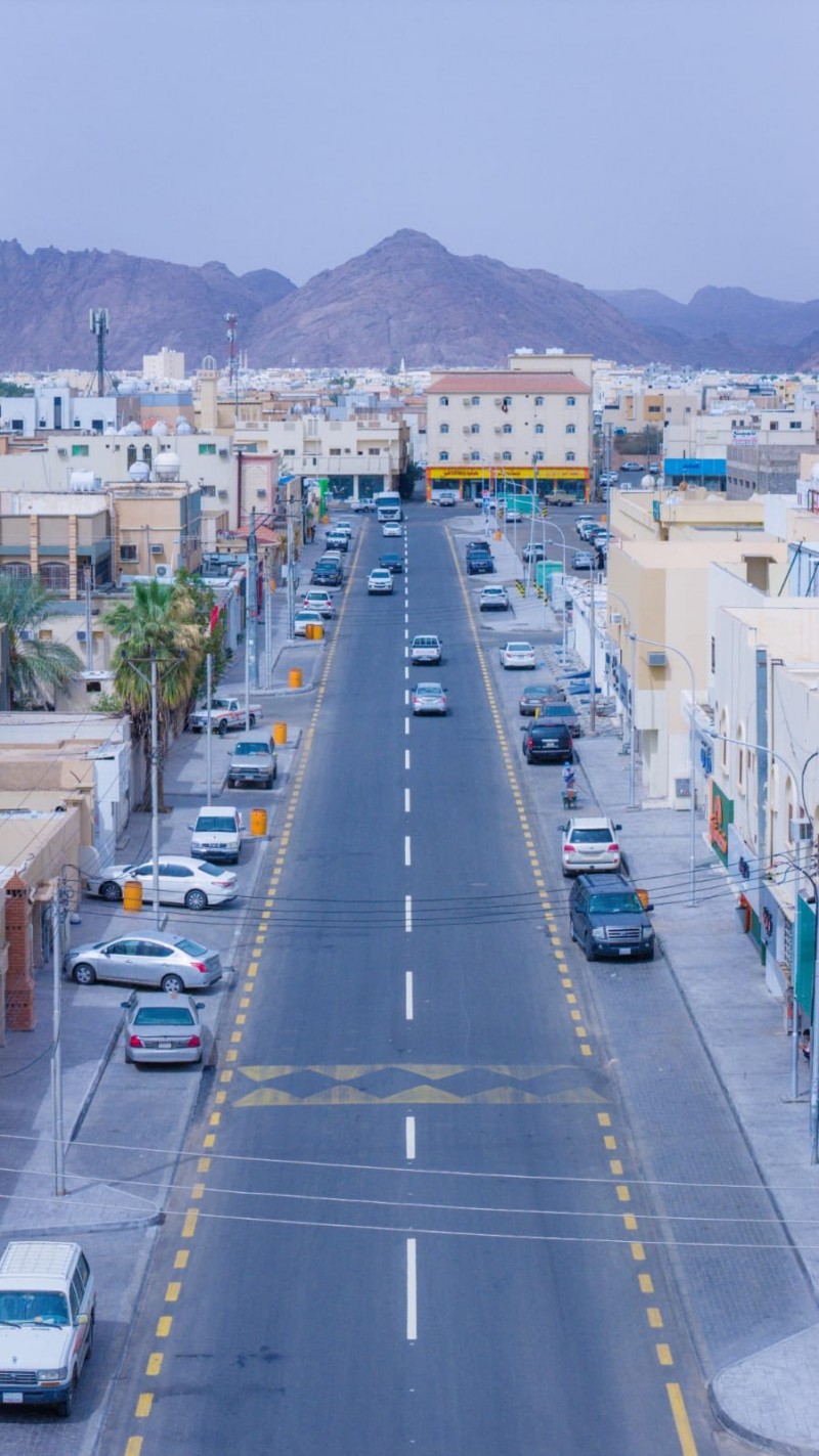 اكتمال تطوير شارع أبي حنيفة في حي المطار بحائل اكتمال تطوير شارع أبي حنيفة في حي المطار بحائل