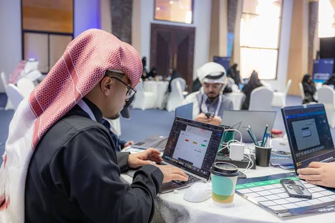 ابتكار يعانق المستقبل في جادة ثون بجازان ابتكار يعانق المستقبل في جادة ثون بجازان