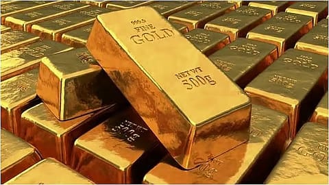 تراجع الذهب مع صعود الدولار وتراجع توقعات الفائدة