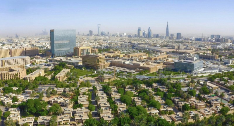 سبق عالمي لمستشفى الملك فيصل في زراعة الكبد باستخدام الروبوت سبق عالمي لمستشفى الملك فيصل في زراعة الكبد باستخدام الروبوت