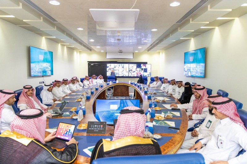 أمين القصيم يستقبل مستشار وزير البلديات لبحث تعزيز الرقابة الداخلية