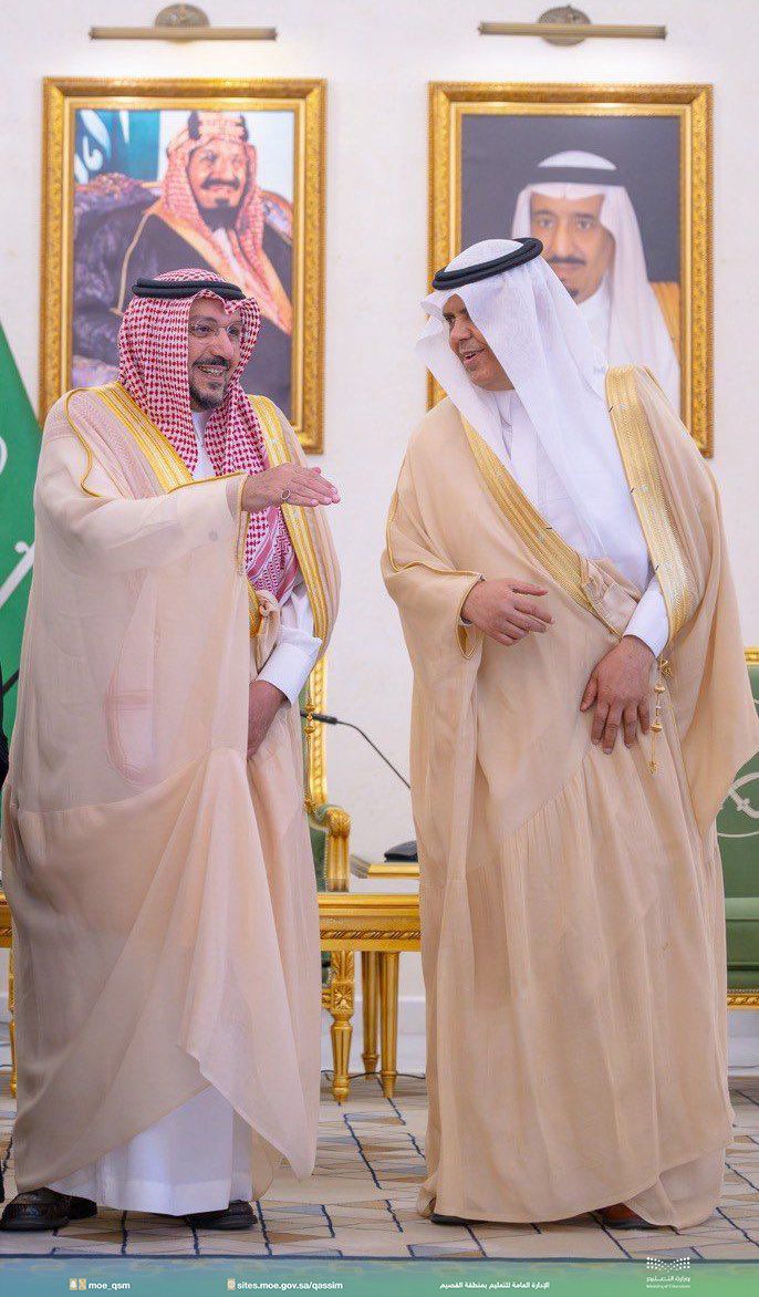 مدير تعليم القصيم يقدّم شكره لأمير المنطقة على رعايته حفل جائزة منافس