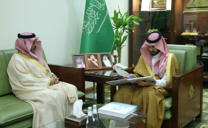 محافظ الخرج يستقبل الرئيس التنفيذي لمعهد الصناعات الغذائية