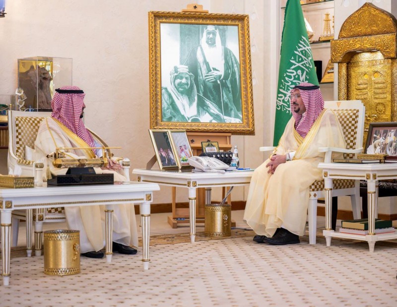 الأمير فيصل بن مشعل يستقبل رئيس جامعة القصيم