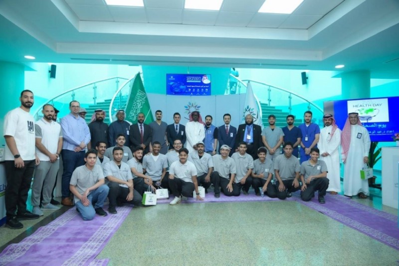 الكلية التقنية بالجموم تُنظّم برامج توعوية احتفاءً باليوم العالمي للصحة الكلية التقنية بالجموم تُنظّم برامج توعوية احتفاءً باليوم العالمي للصحة